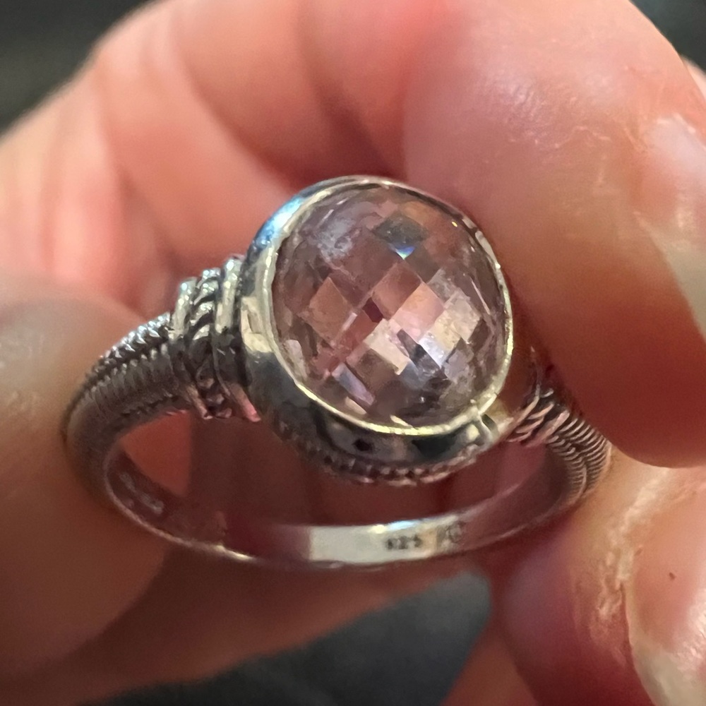 Nwot Judith Ripka sterling silver with pink sapphire ring size 7